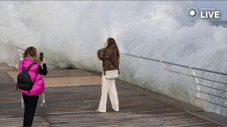 Штормові хвилі та дощ — синоптики розповіли про погоду в Одесі на вихідних - 285x160