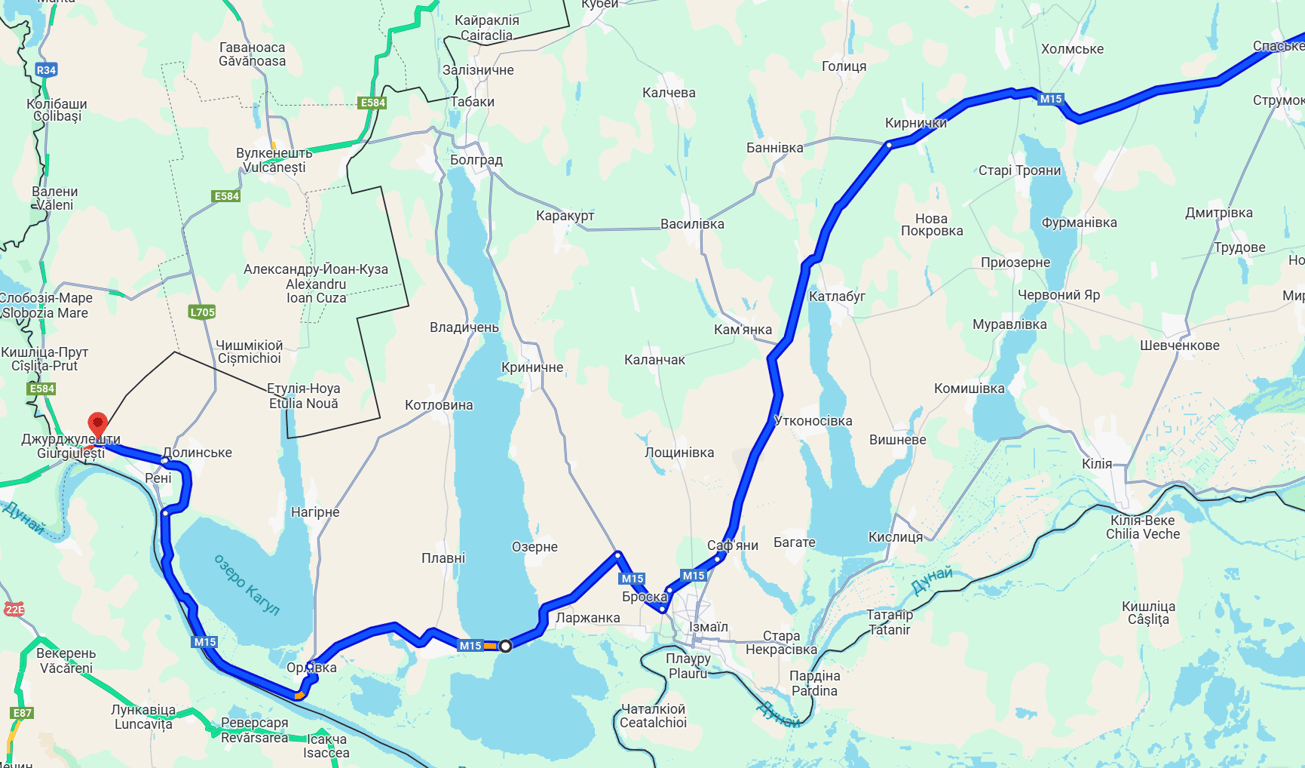 Години в чергах на кордоні — ситуація на трасі Одеса-Рені - фото 2