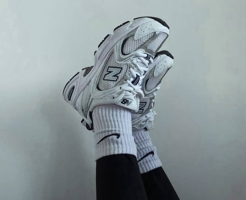 Кросівки з 90-х, що знову носить більшість