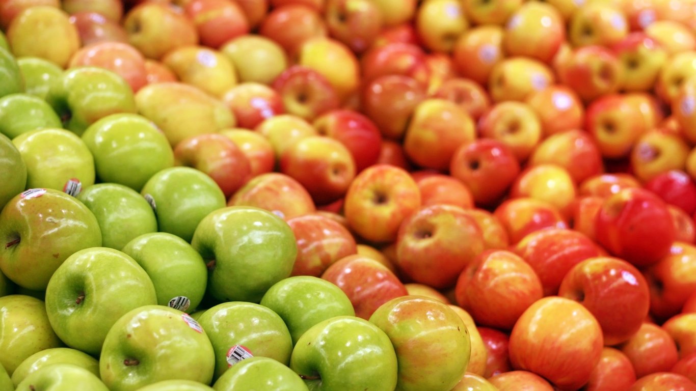 Цены на яблоки в Украине в августе. сколько стоит 1 кг яблок в супермаркетах