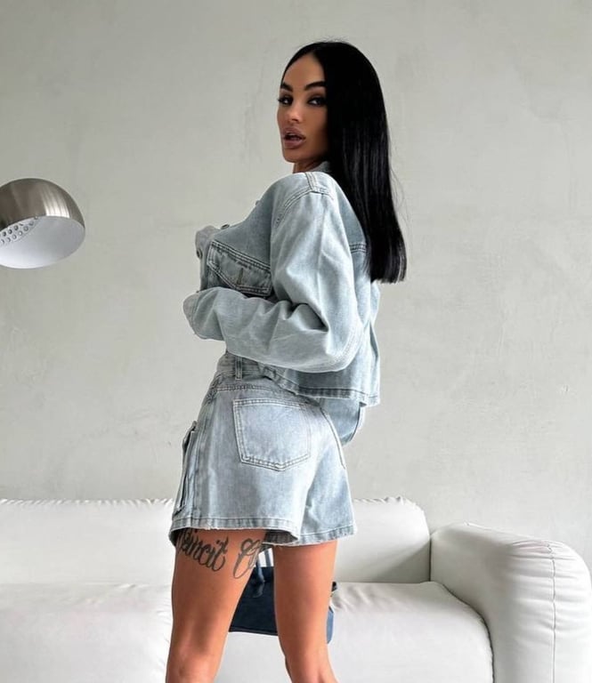 Things that everyone should have in their wardrobe