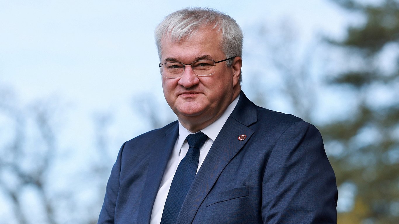 Сибіга анонсував посилення санкцій проти РФ і прибічників Кремля