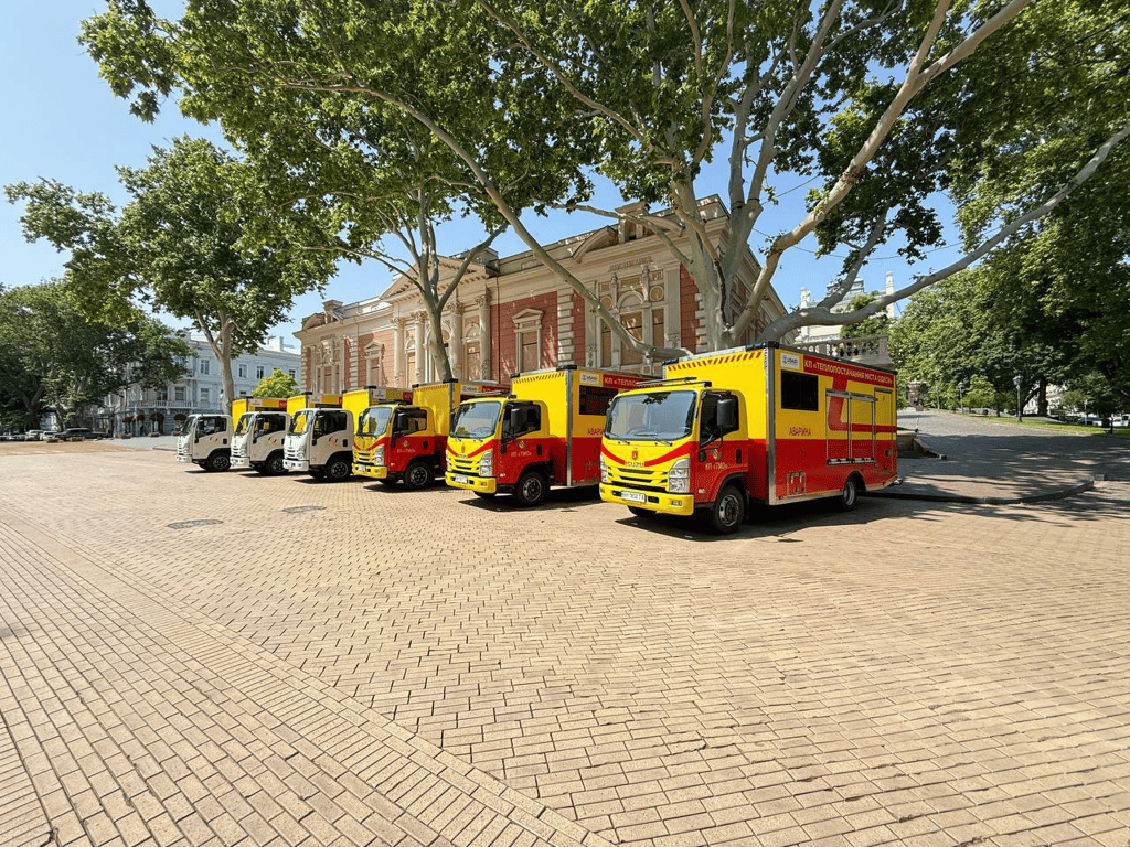 Одеса отримала нові аварійні машини — у чому їх особливість - фото 3