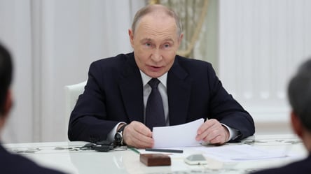 Молодильна полуниця та ШІ — як Путін відчайдушно шукає безсмертя - 290x166