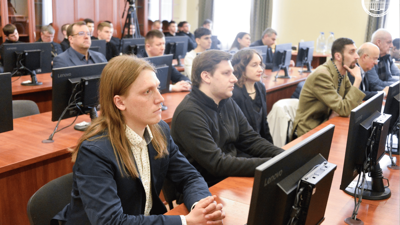 Академвідпустка анулює відстрочку навіть в аспірантурі