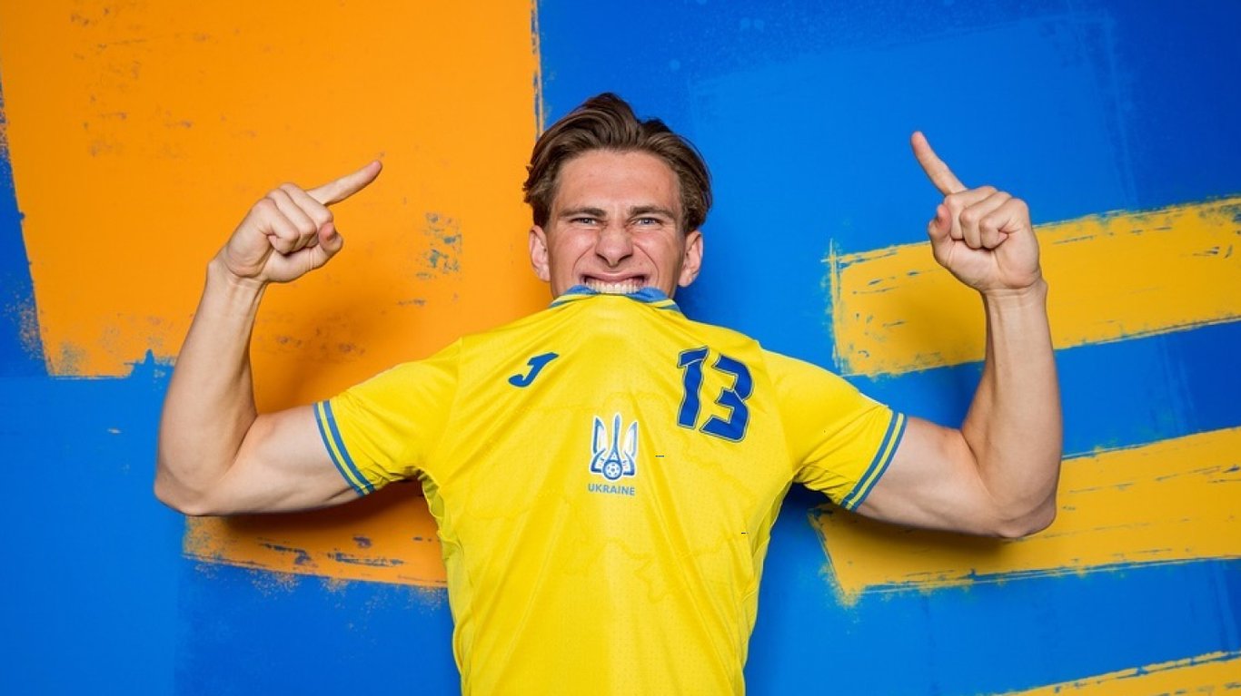 Илья Забарный