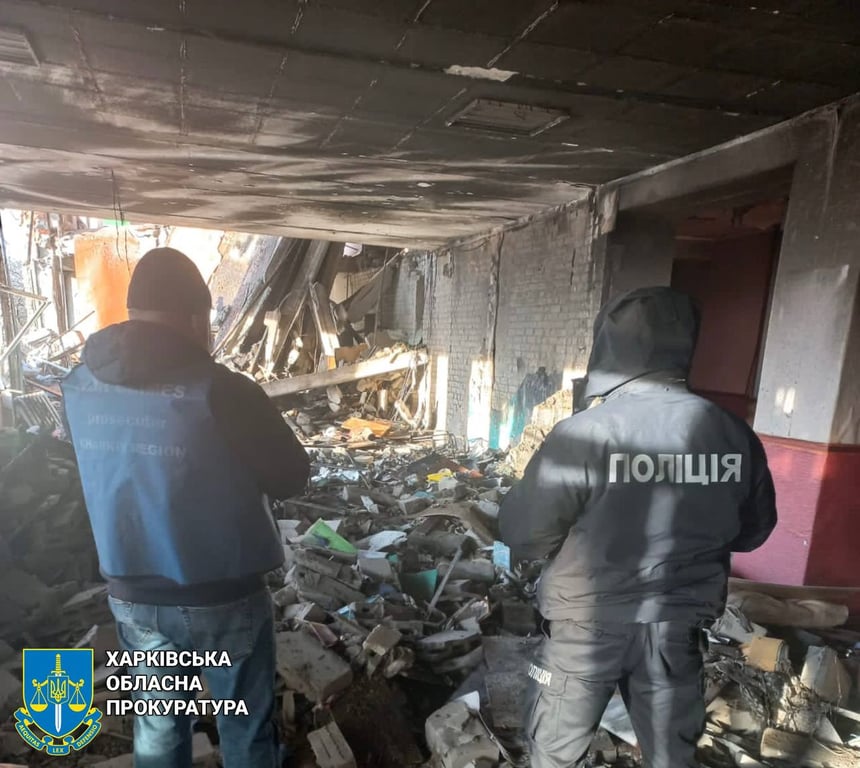 Оккупанты разрушили учебное заведение в Харьковской области - фото 3