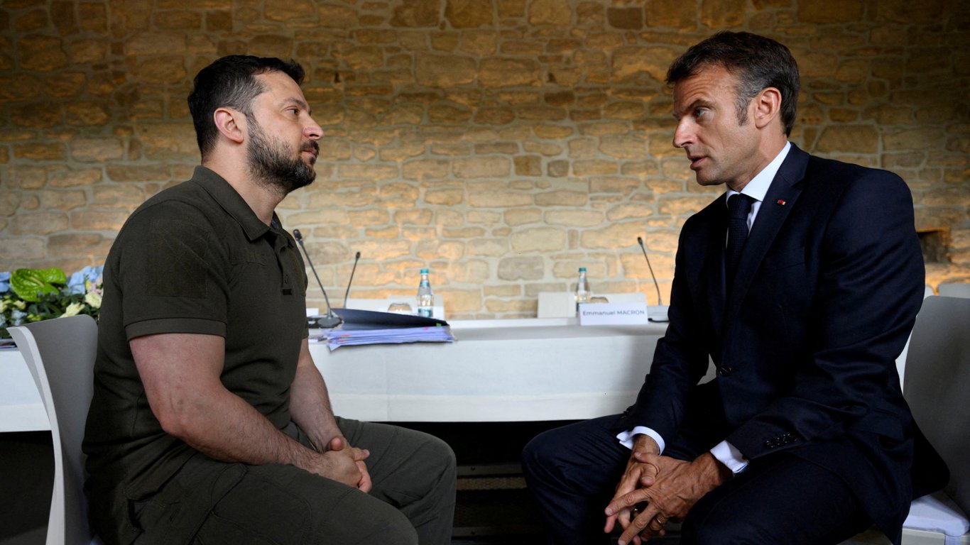 Макрон та Зеленський