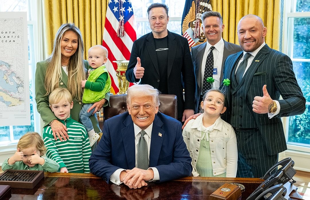 Дональд Трамп и Конор МакгрегорДональд Трамп и Конор Макгрегор