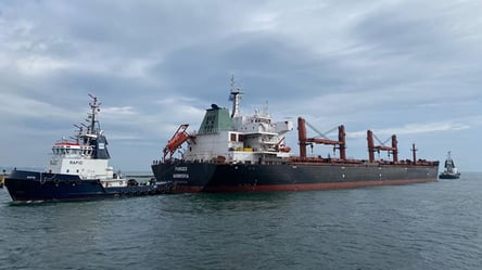 Робота зернових коридорів у Чорному морі — скільки кораблів на завантаженні - 285x160