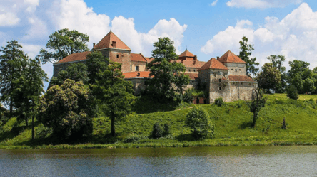 Мистические замки в Украине, где кровь застывает в жилах - 285x160