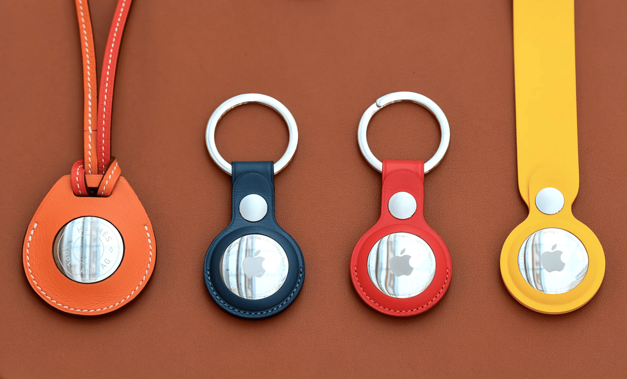 Bluetooth-брелок Apple AirTag