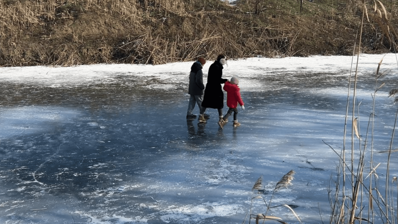 Ожеледиця в Одесі — поради рятувальників як пережити негоду - фото 8