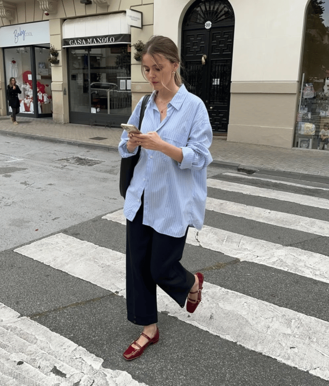 Сорочка - базова річ літа вже багато років