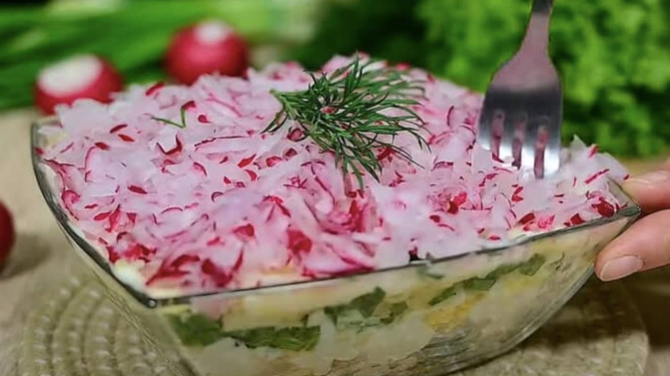 салат Ніжність на Великдень з шинкою