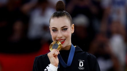 Скандал на Олімпіаді-2024 — чемпіонкою стала росіянка, яка виступала у Криму - 290x166