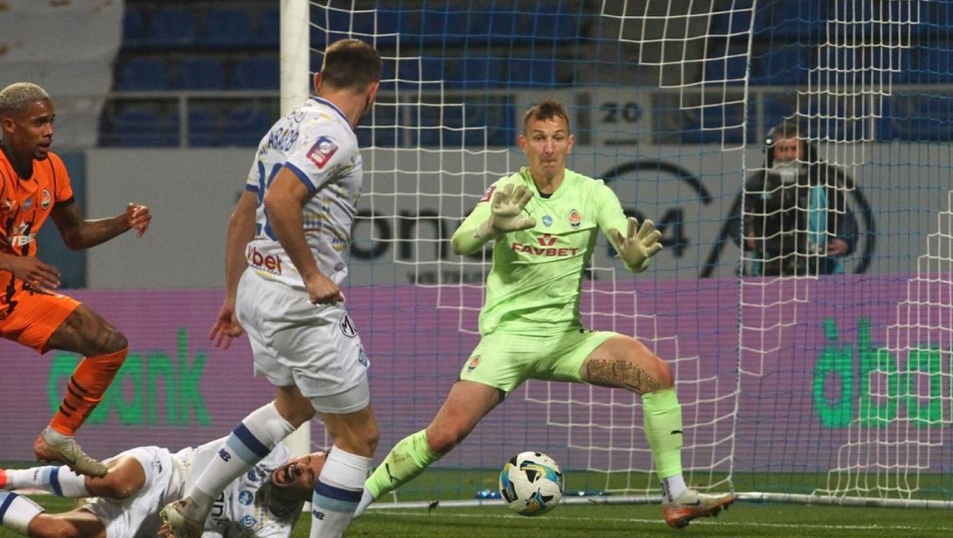 Олександр Караваєв