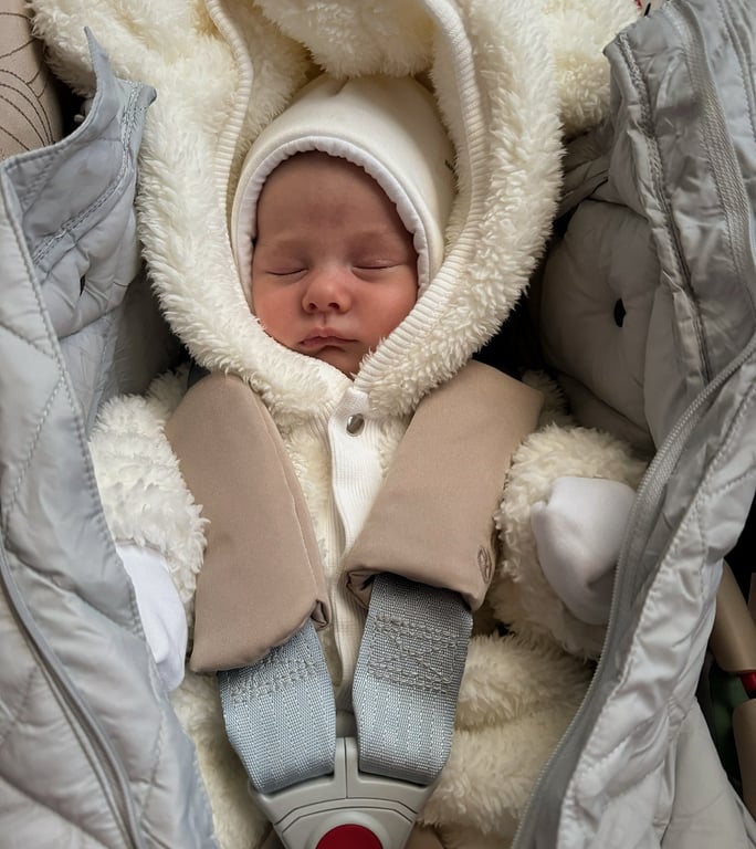 Дочь Позитива и Юлии Сахневич