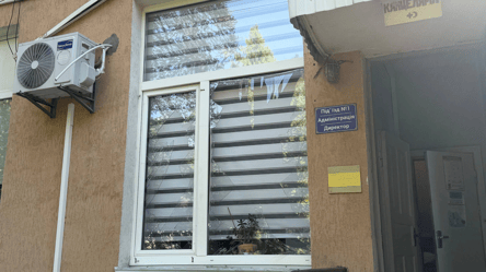 Росія пошкодила дитячу лікарню в Києві: фото наслідків - 304x171