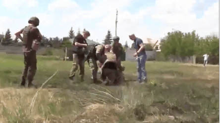 Пропагандисты "Россия24" подорвались на мине в Шебекино — видео взрыва - 285x160