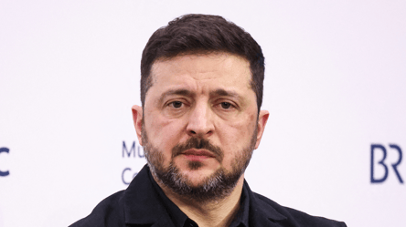 Нельзя позволять агрессору что-то забрать, — Зеленский - 285x160