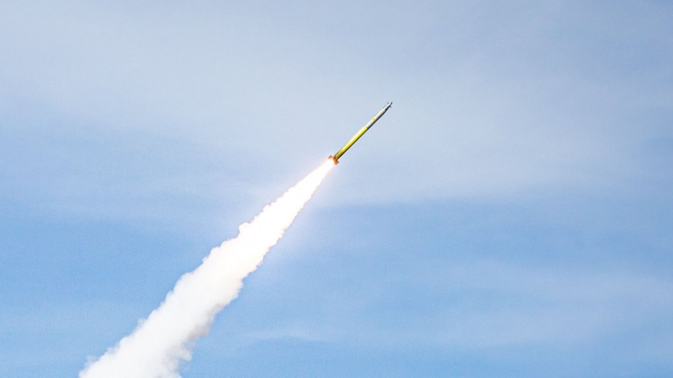 КМВА призывает граждан не публиковать видео и фото полета ракет
