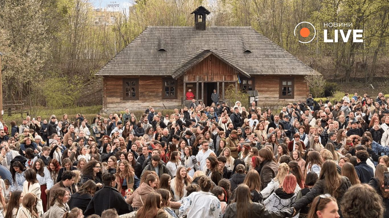 Великодні забави у Львові у Шевченківському гаї 12 квітня