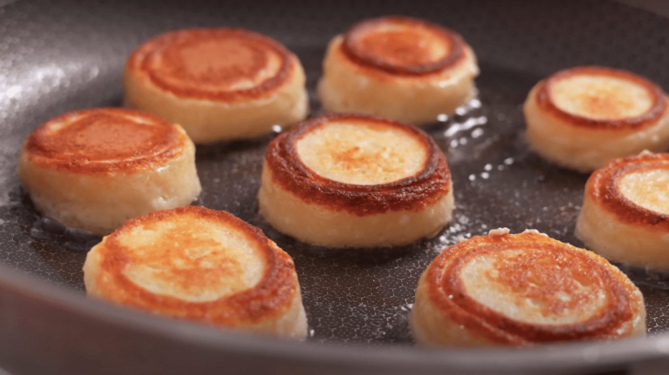 смачні оладки на сніданок