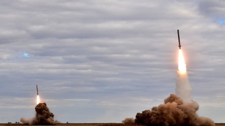 В трьох українських містах лунають вибухи — що відомо - 290x166