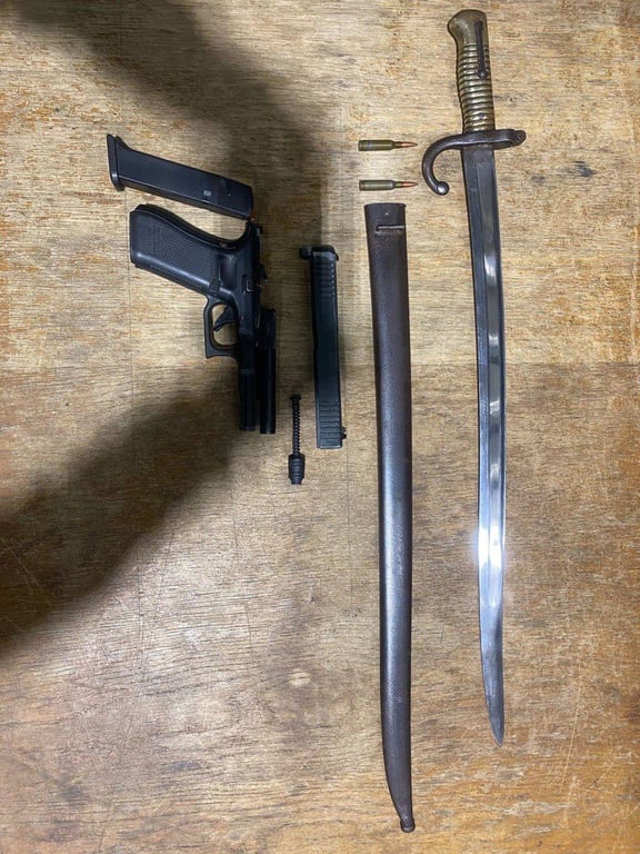 Зброя на кордоні