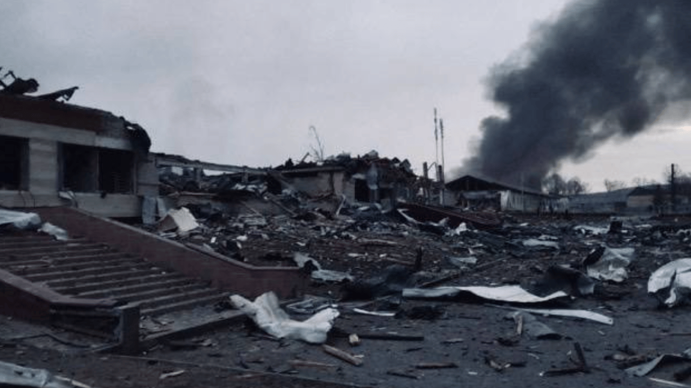 Ночные взрывы на Львовщине — оккупанты атаковали объект критической инфраструктуры