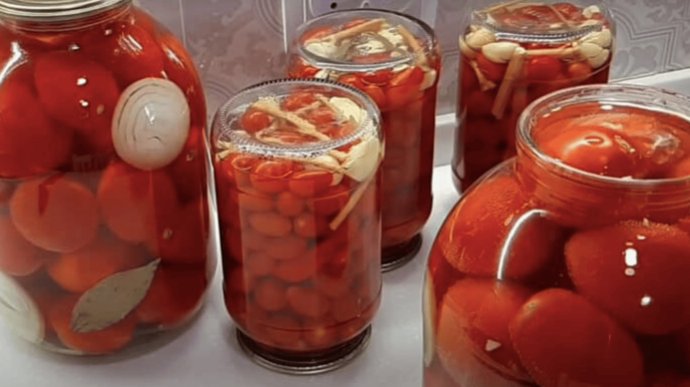 рецепт маринованих помідорів