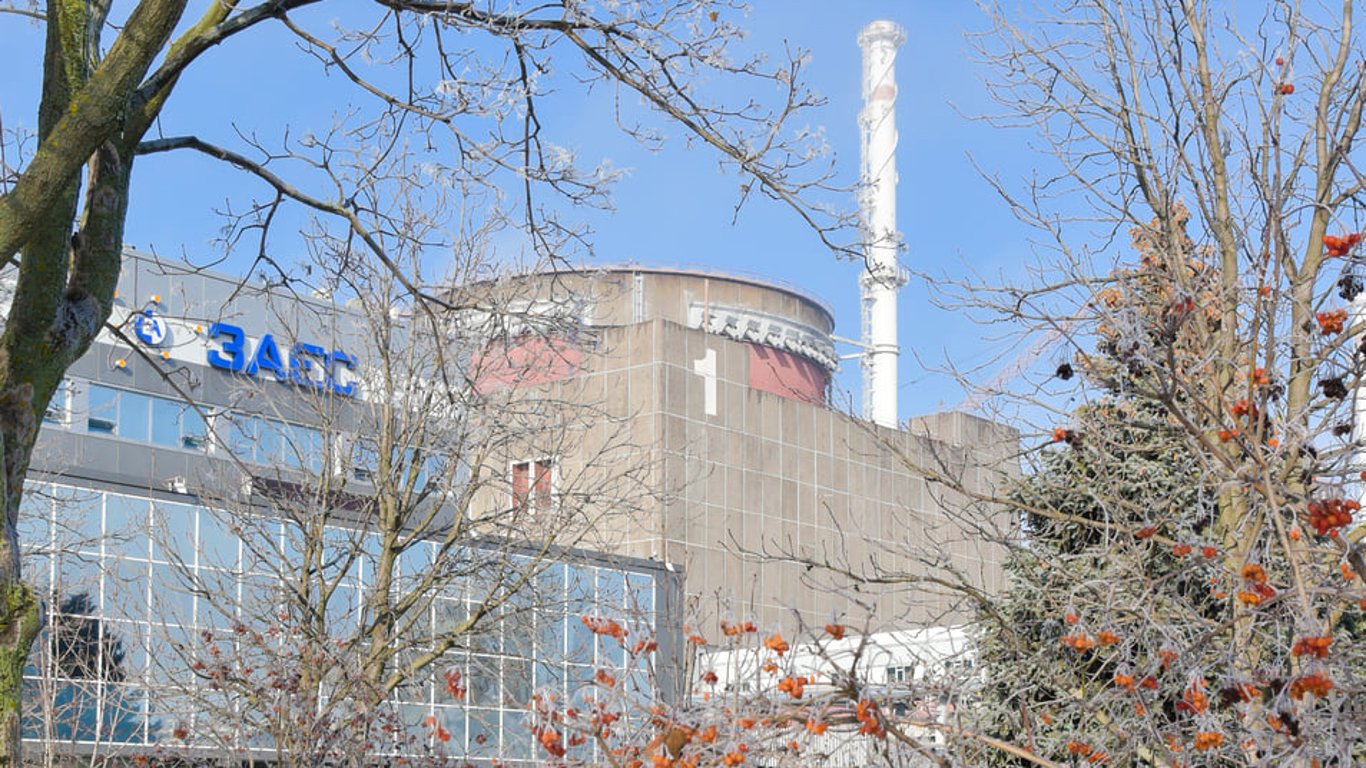 Украинские специалисты возобновили электропитание Запорожской АЭС