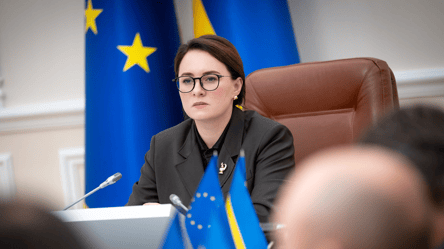 Уряд змінив правила виїзду для жінок — кому дозволять виїзд - 285x160