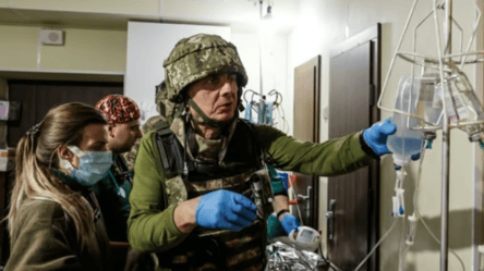 "Азов" у пошуках анестезіологів — пропонують високу зарплату - 290x160