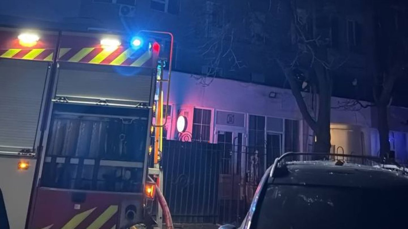 В Одесі пошкоджено житлові будинки після атаки дронів