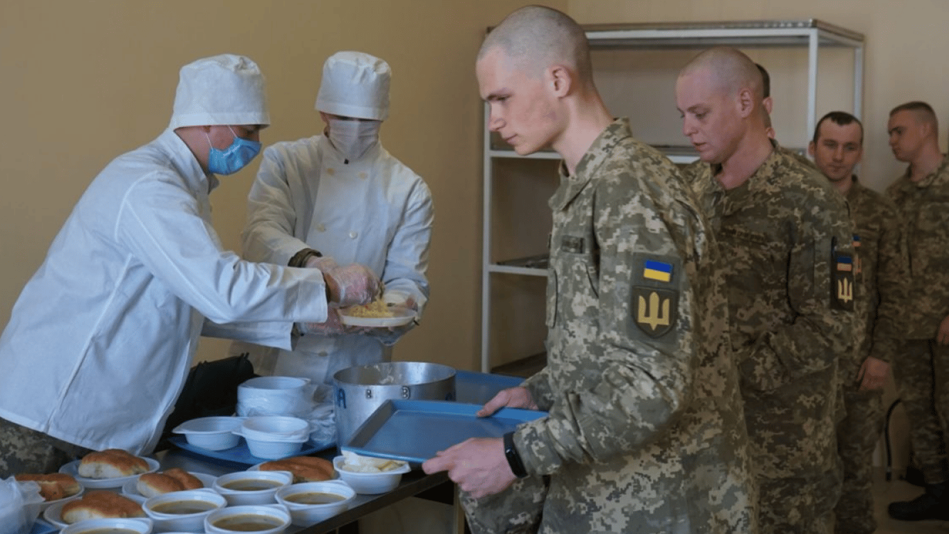 "Золотые" закупки Минобороны: ЦПК обнародовал новые скандальные подробности