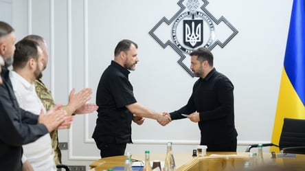 Зеленський офіційно представив нового секретаря РНБО Ігоря Клименка - 304x171