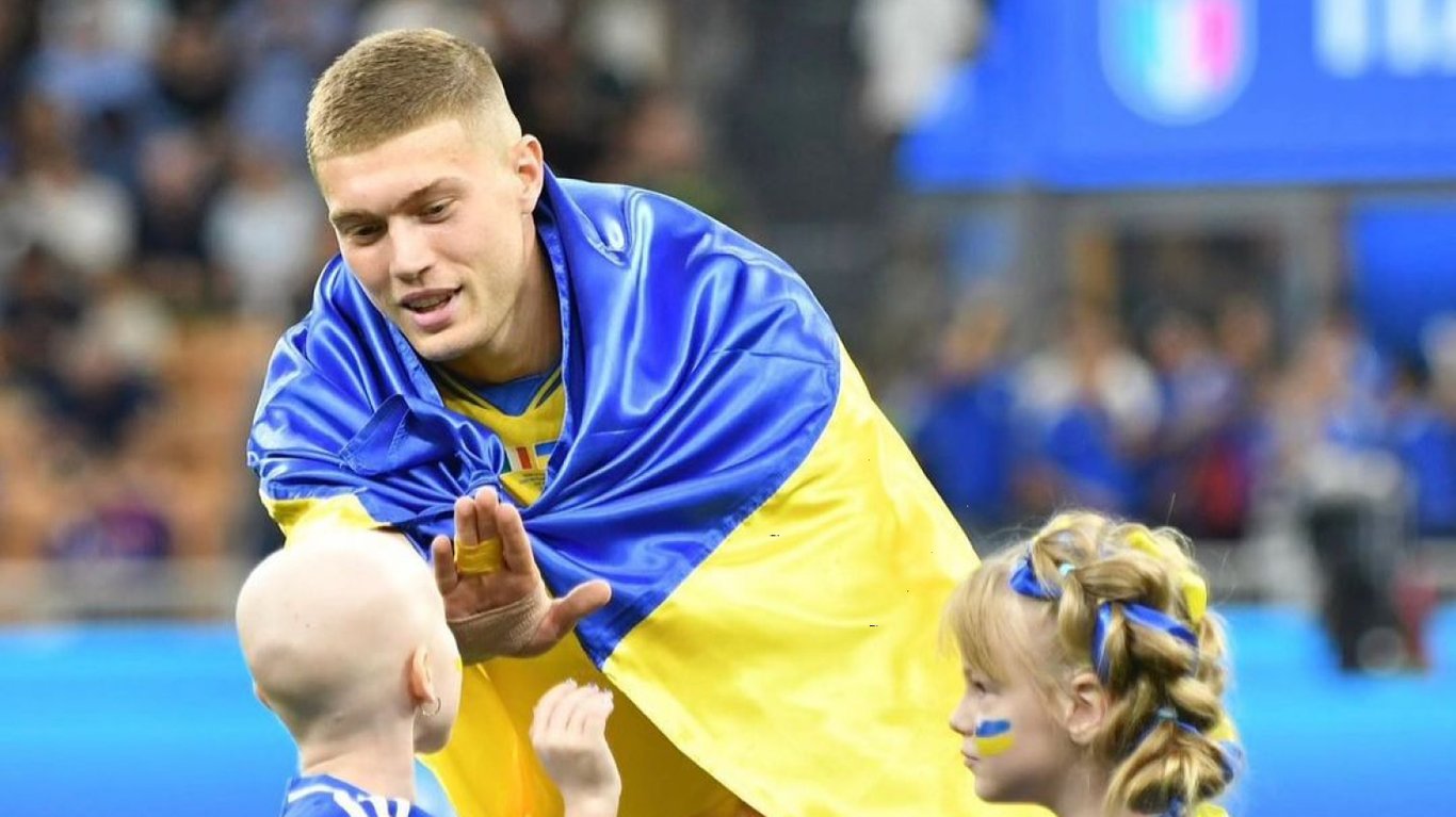 Артем Довбик у збірній України