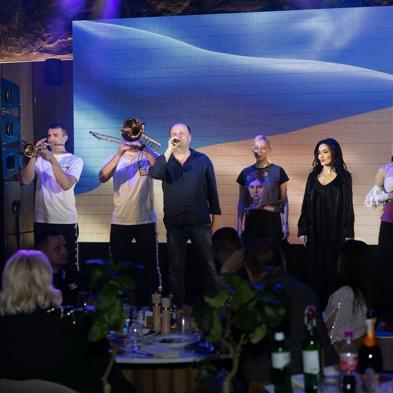 Виктор Бронюк на благотворительном концерте в Ужгороде