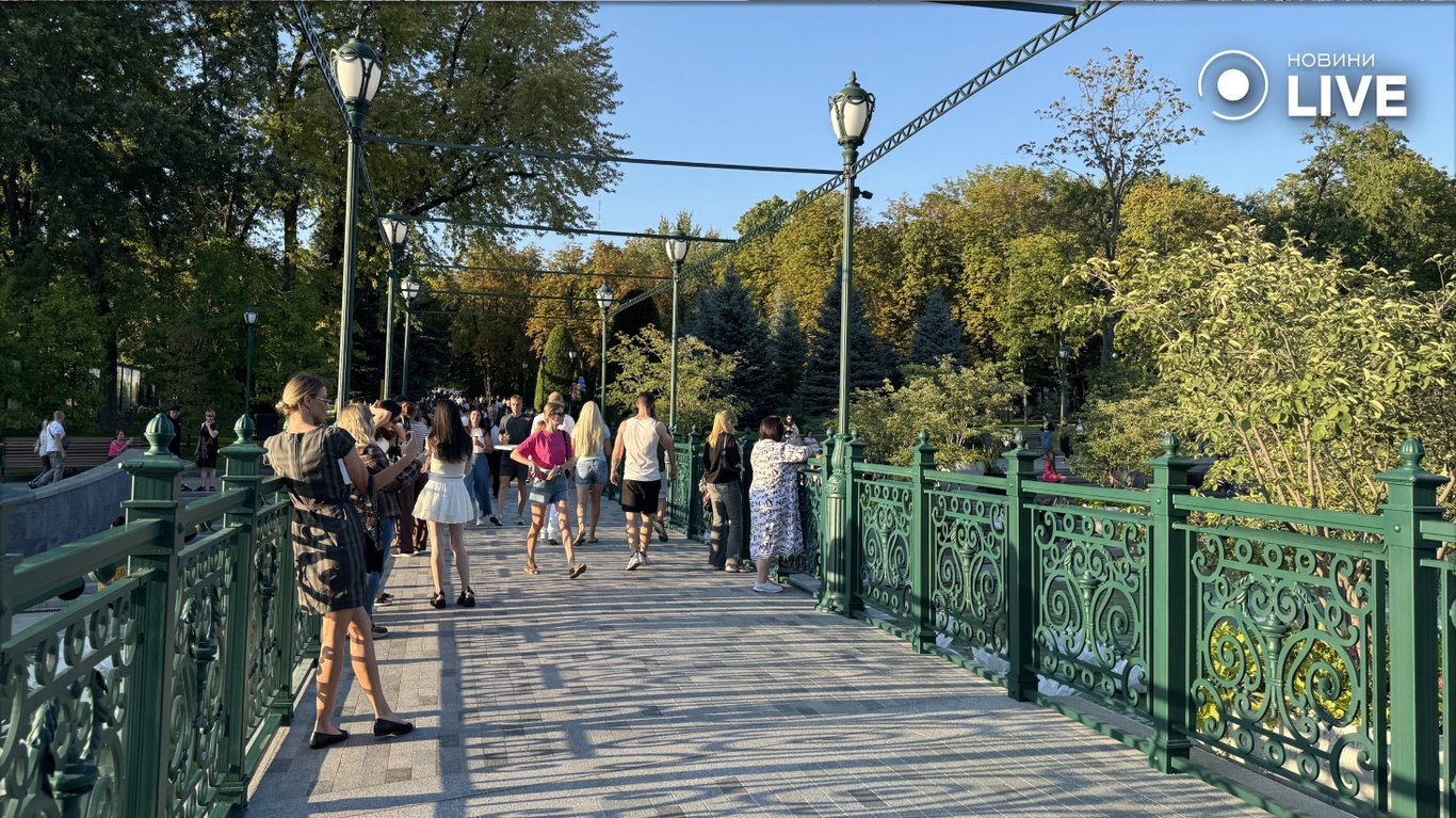 Харків готується до Дня міста: як прикрашають вулиці напередодні свята - фото 1