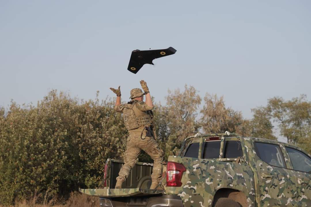 Український захисник на передовій