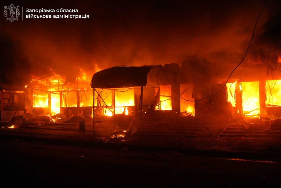 Запоріжжя під ударом 20 листопада - у місті пошкоджені будинки, магазин та ринок