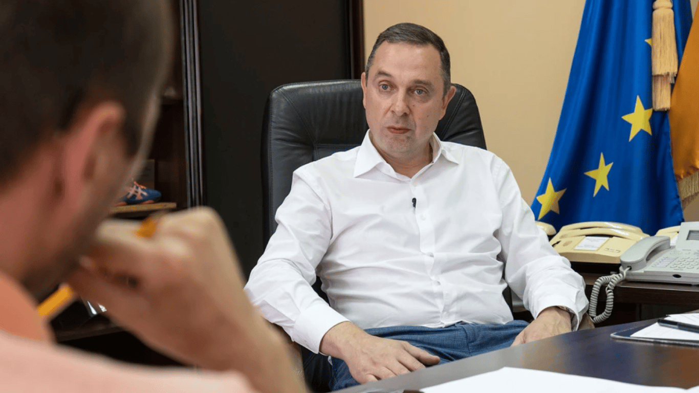 Министр молодежи и спорта Вадим Гутцайт написал заявление об отставке
