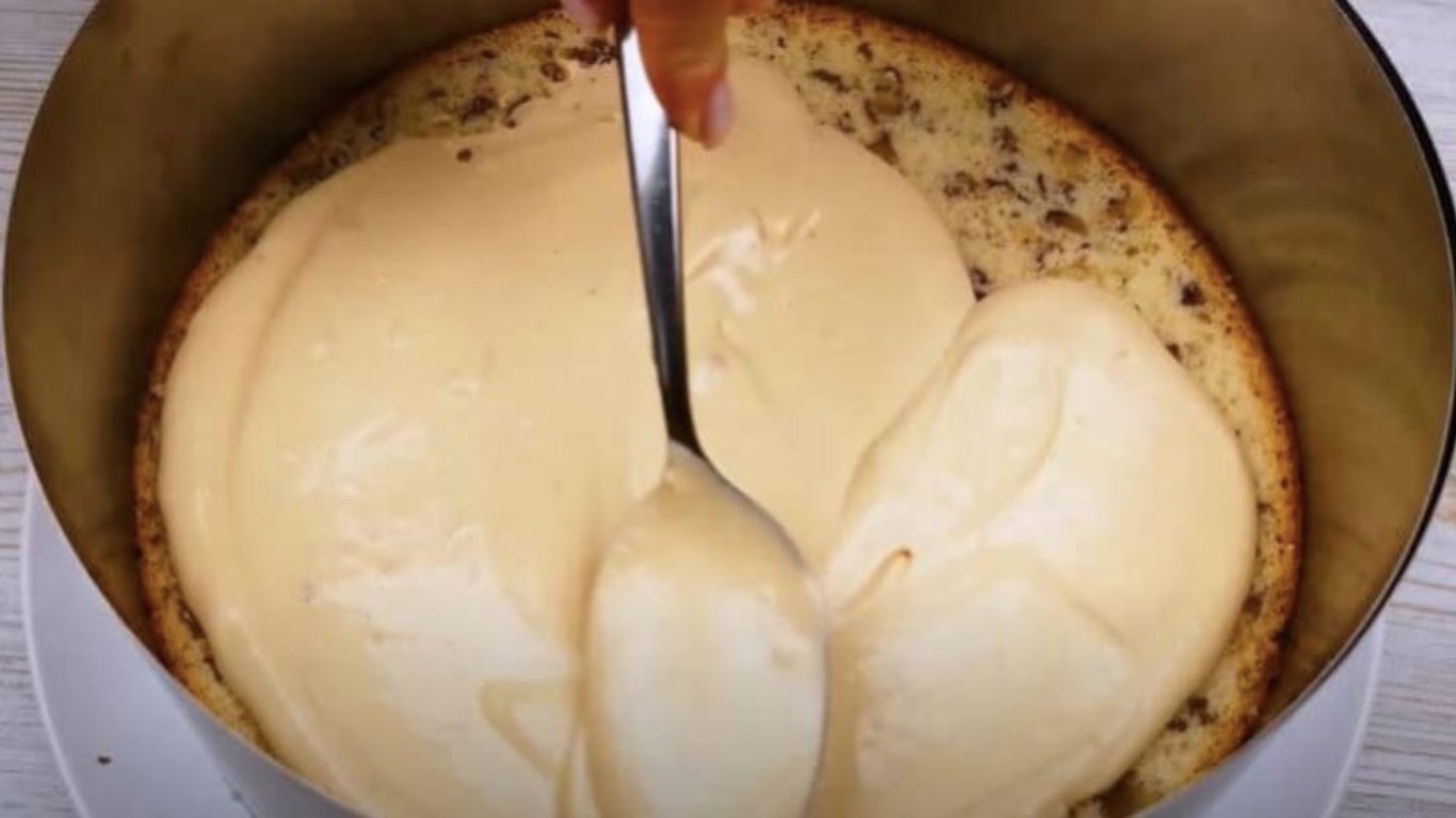 швидкий рецепт королівського домашнього торту