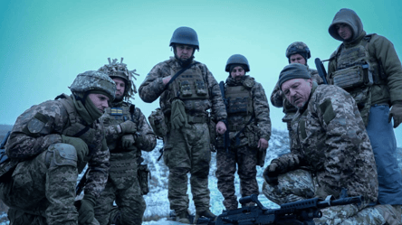 Родичі за кордоном — чи вплине це на звільнення із ЗСУ - 285x160