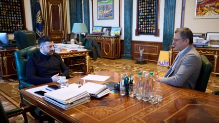 Зеленський натякнув про повернення Кулеби до політики - 285x160