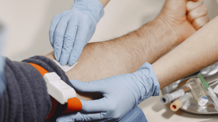 В Киеве молодежь сможет присоединиться к донации крови — когда и как - 290x166