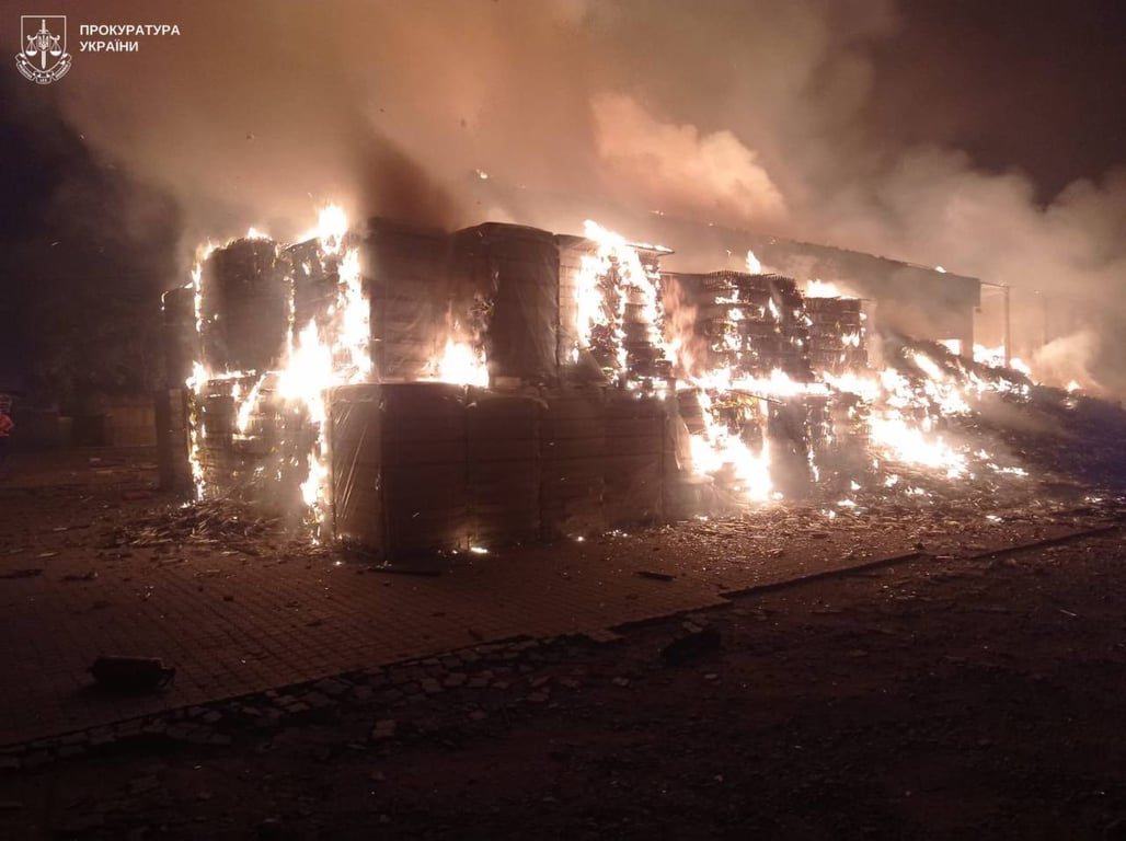 Горить продукція винзаводу