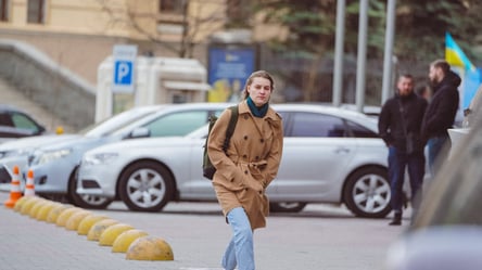 Вітер зноситиме з ніг — синоптики попередили українців про погоду на завтра - 285x160